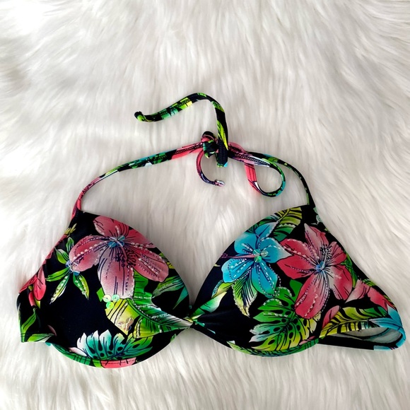 *sold* Sexy Tropical Bikini Set - Picture 3 of 11